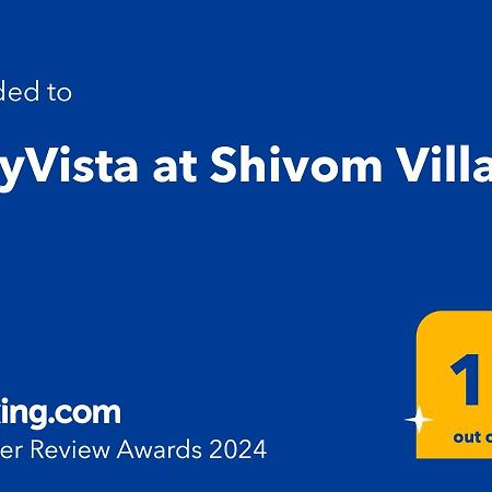 לונבלה Stayvista'S Shivom Villa 12 - A Serene Escape With Views Of The Valley And Lake מראה חיצוני תמונה